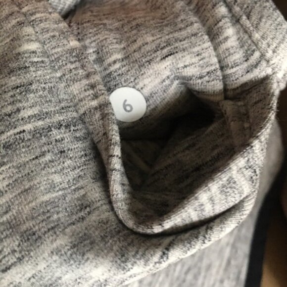 Lululemon Insculpt Resersiable Vest Size 6 - Picture 9 of 11
